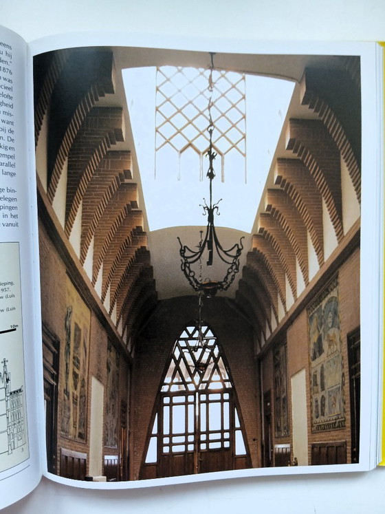 (W040) Bellissimo libro Taschen: Antoni Gaudí – Tutte le opere in 372 fotografie a colori – Libri d'arte (photo 4 of 12)