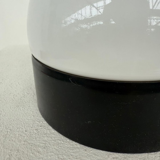 Image 1 of Plafond/wandlamp zwart jaren 80