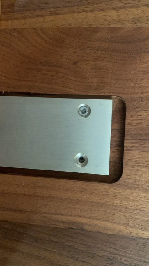 Geoliede noten houten tafel Celerina