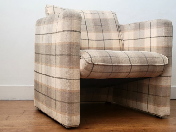 Postmodernistische clubfauteuil met geruite bekleding, jaren 80 – Textile (photo 6 of 12)