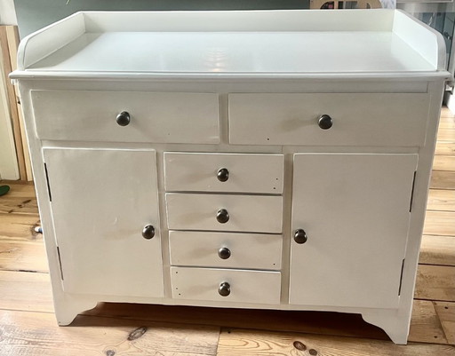 Prachtige oude commode in uitstekende conditie