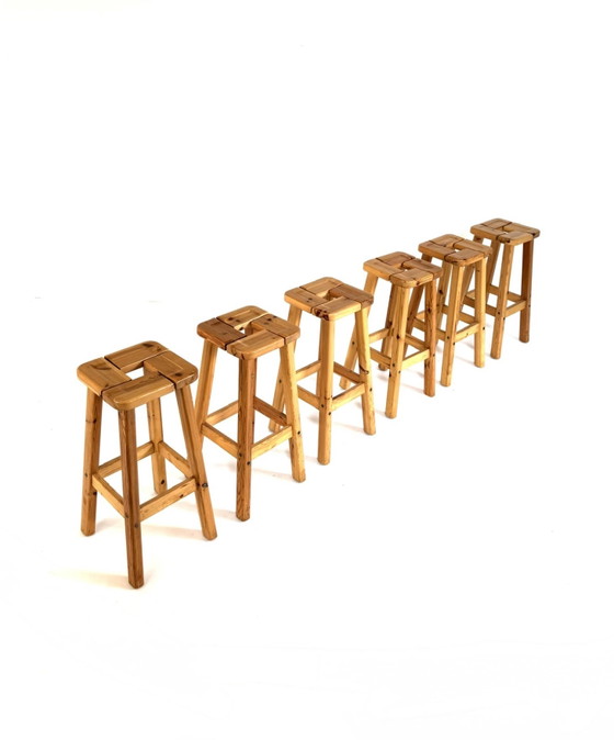 Image 1 of 6x grenenhouten barkruk, stijl Olof Ottelin ‘50