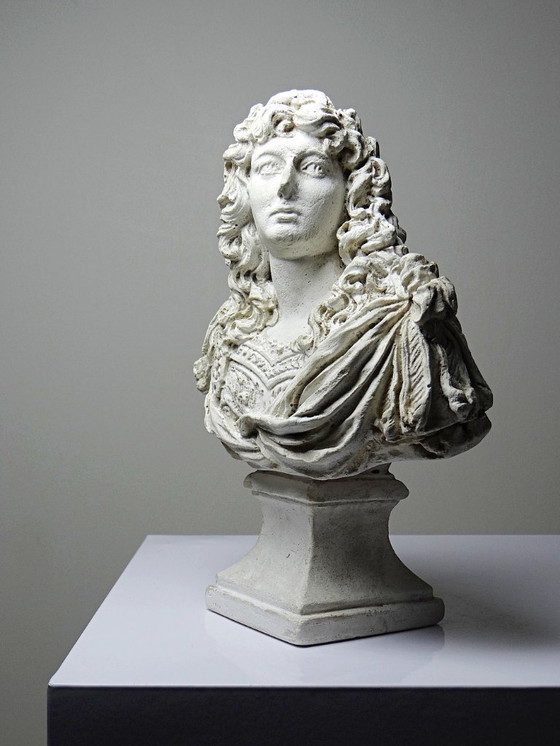 Image 1 of Small antique/vintage Louis XIV bust after Gole & Le Brun, white plaster
