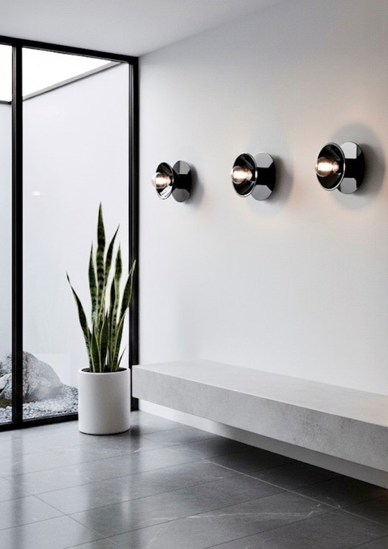 Image 1 of Wandleuchte "neo" by Rodrigo Vairinhos PETIT PRINCE_Vinyl Black