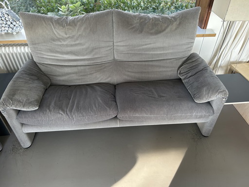 Cassina Maralunga 2.5-seater sofa - gray/black striped