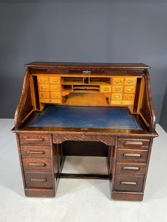 Image 1 of Escritorio americano Roll-Top, roble macizo, Checoslovaquia, años 30