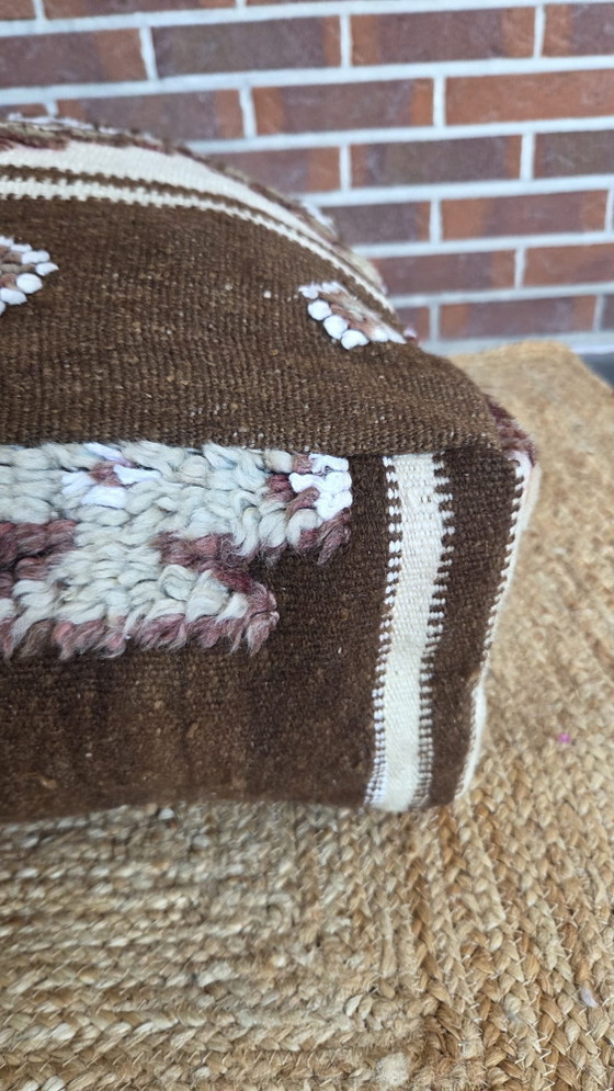 Pouf berbère vintage – Poufs & repose-pieds, Wool (photo 4 of 5)