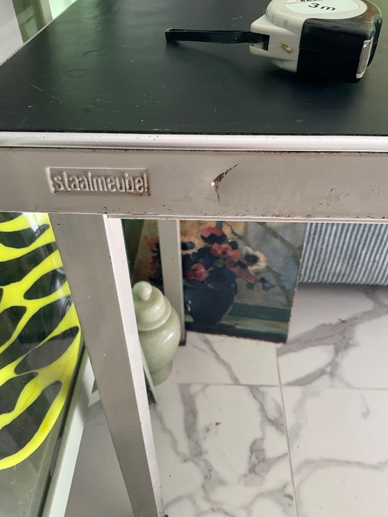 Mueble de acero – Mesas auxiliares, Metal (photo 4 of 5)