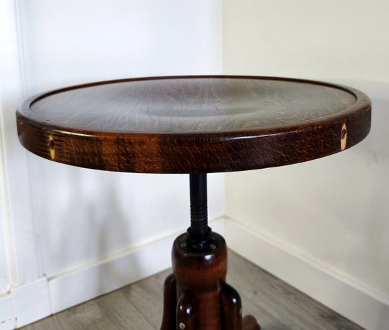 Originaler antiker Thonet-Stil verstellbarer Bugholz Klavierhocker / Drehhocker (gestempelt 914) – Metal (photo 2 of 13)