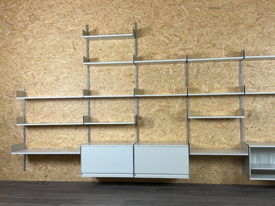 Jaren 60 70 Wandrek Wall Unit van Dieter Rams voor Vitsoe 606 – Metal (photo 17 of 22)