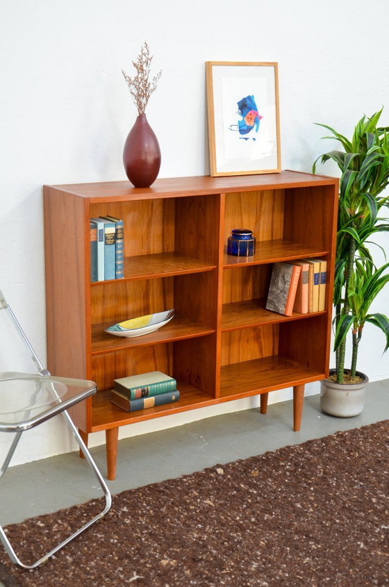 Image 1 of Vintage teak bookshelf, Denmark, retro Hundevad midcentury design