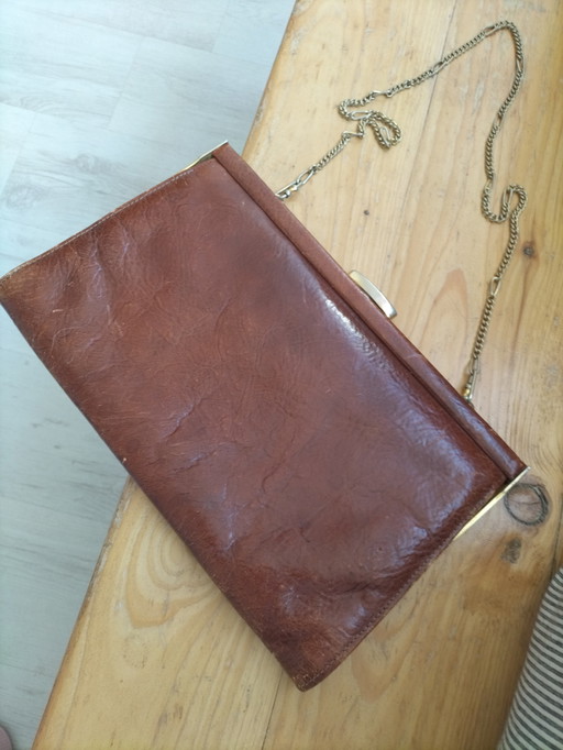 Vintage leather bag