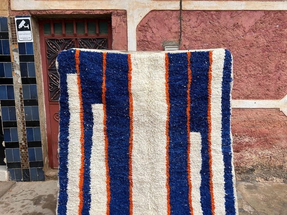 Image 1 of Handwoven Berber rug, traditional craftsmanship, size 150/250 cm