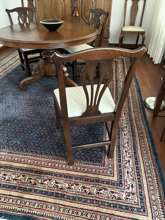 Image 1 of Mesa antigua con 4 sillas