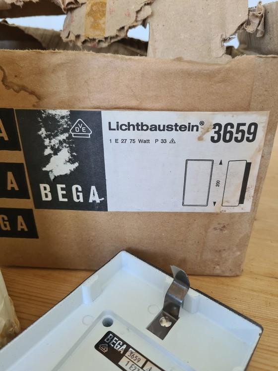 Image 1 of Bega Lichtbaustein 3659