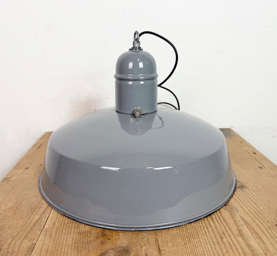 Image 1 of Lampada a sospensione industriale in smalto grigio, anni '60