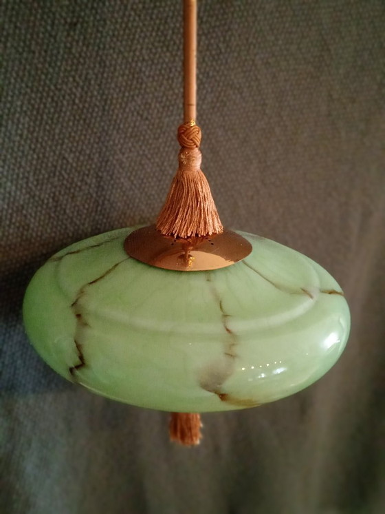 Image 1 of Duitsland 1930. Prachtige vintage Art Deco plafondlamp met groen opaalglas.