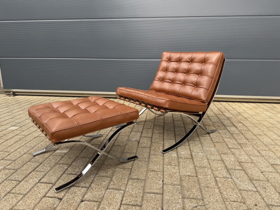 Image 1 of Knoll Barcelona relax chair, Venezia Cognac leather in MINT CONDITION!!