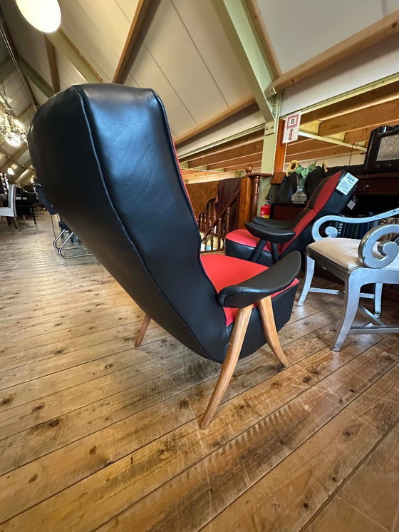 Image 1 of Artifort Hairpin Fauteuil (Model 105) nieuw gestoffeerd.