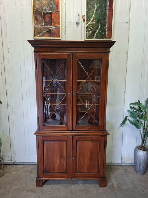 Classic English display cabinet, china cabinet mahogany wood