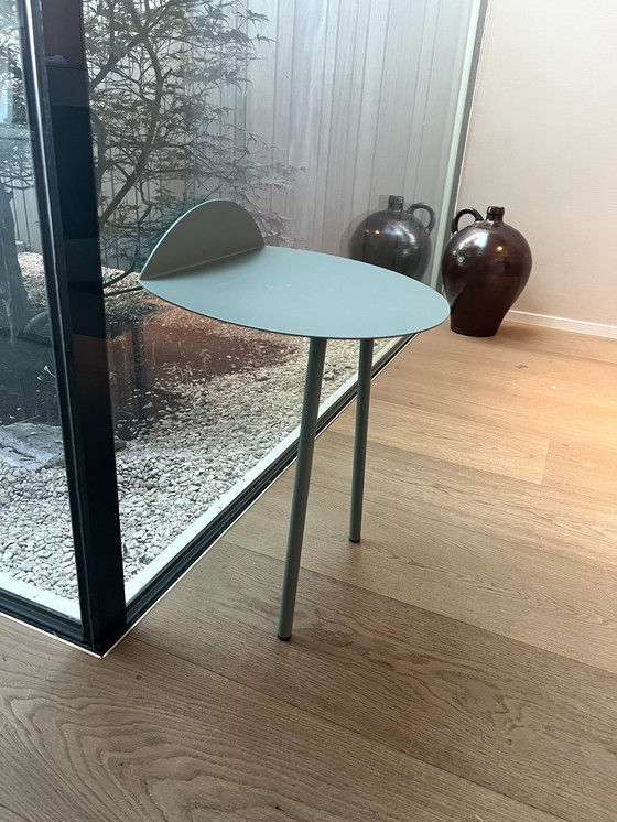 Image 1 of Menu Yeh Wall table