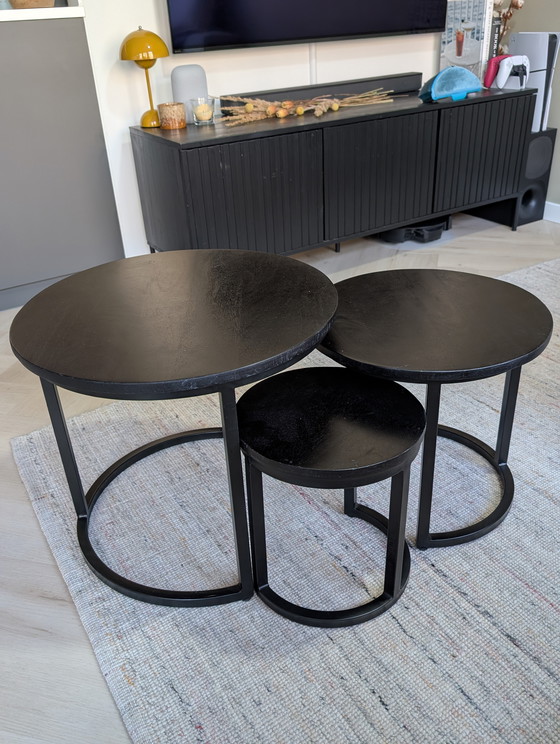 Image 1 of Tables basses rondes