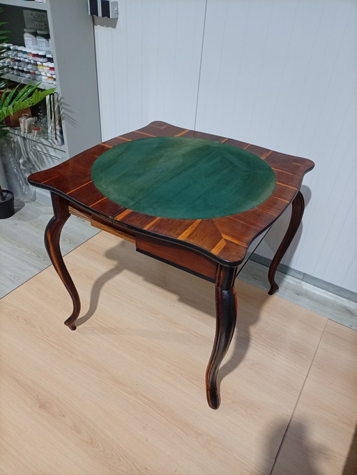 Card table