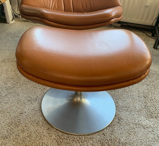 Image 1 of Artifort F510 Geoffrey Harcourt Drehsessel + Fußhocker