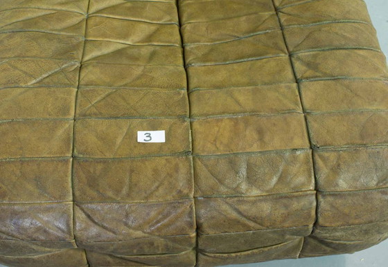 Image 1 of Sofá modular De Sede DS11 de cuero con parches verde oliva, diseño de mediados de siglo, 6 elementos. Suiza, años 70.