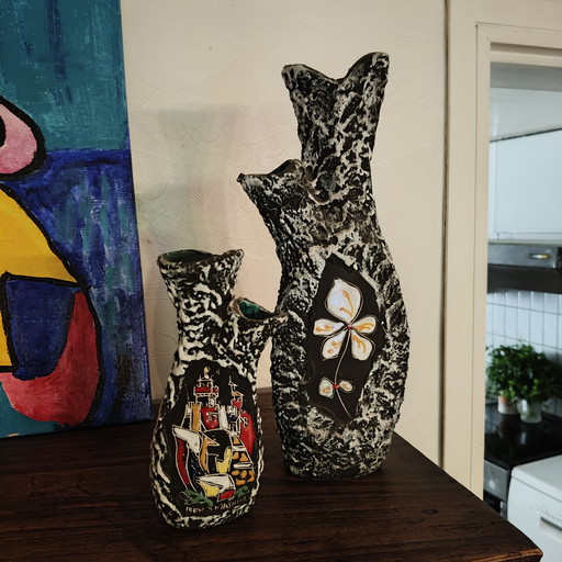 Set of vintage brutalist ceramic vases from the 1960s/70s, signed “Libertas – Rep. S. Marino”.