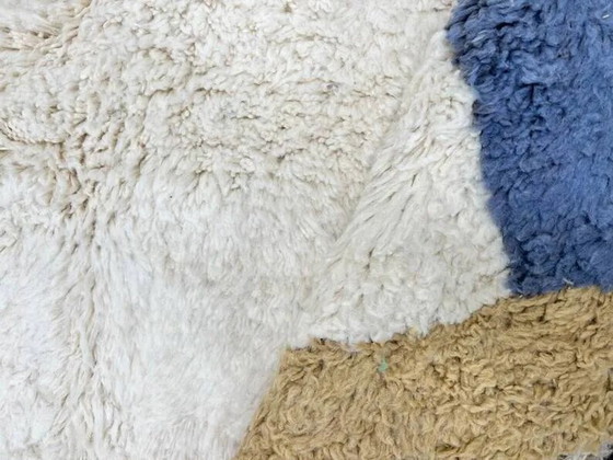 Tapis en laine fait main 2.4/1.6m Marocain – Wool, Modern (photo 2 of 7)