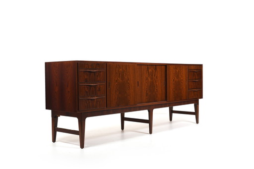 Buffet danois de haute qualité avec incrustations de poignées en laiton, années 1950