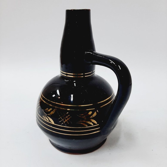 Image 1 of Brocca in ceramica bulgara d'epoca - Eleganza popolare decorata a mano