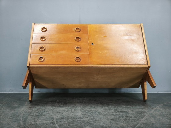 Image 1 of 1960s Czechoslovak Maple Sideboard with Drawers and Cabinet