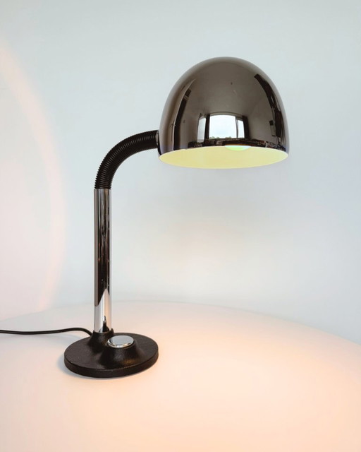 Lampe de bureau vintage 60s / 70s space age chromée par Egon Hillebrand