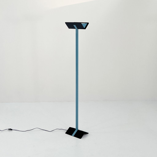 Postmoderne blauwe vloerlamp van metaal, 1980S