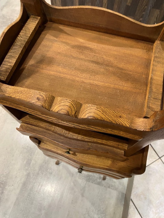 Image 1 of Paar nachtkastjes met lades en nis, Lodewijk XV-stijl