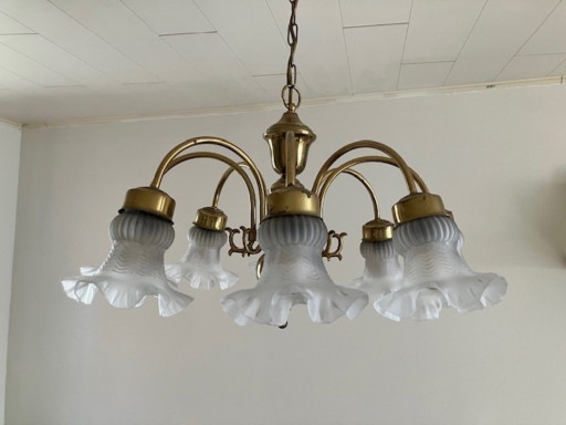 Klassieke messing kroonluchter met 8 lichtpunten – Brass
