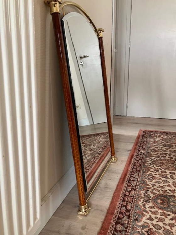 Miroir mural vintage en bois et laiton – 100 × 65 cm – Glass, Wood (photo 4 of 5)