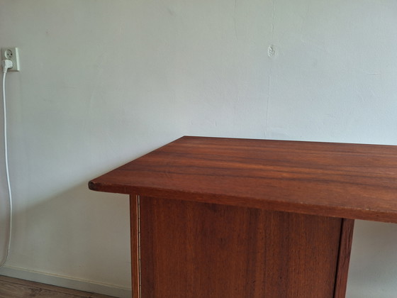 Image 1 of Schöner dänischer Schreibtisch