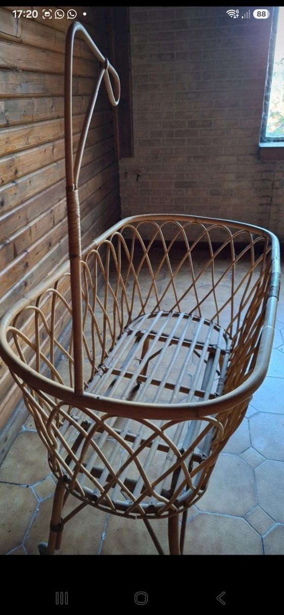 Berceau ancien en rotin – Lits, Rattan (photo 2 of 5)