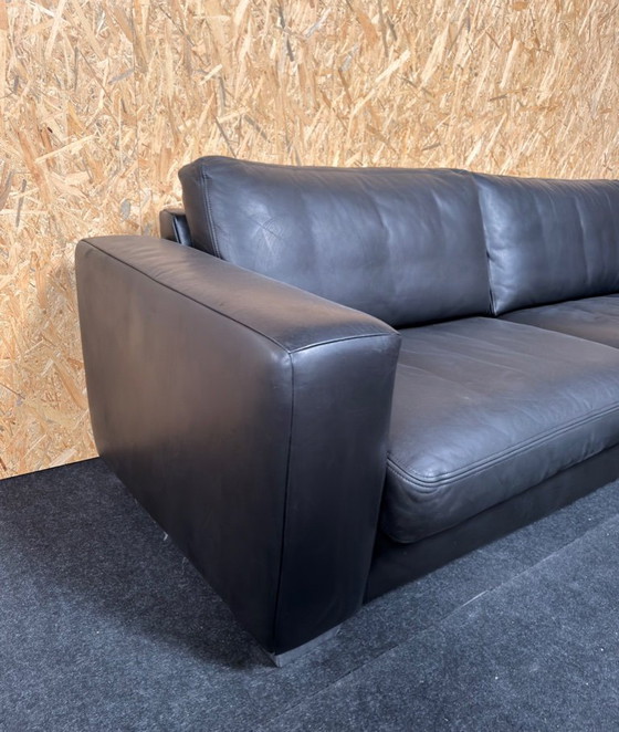 Image 1 of Stylish leather sofa from Topform