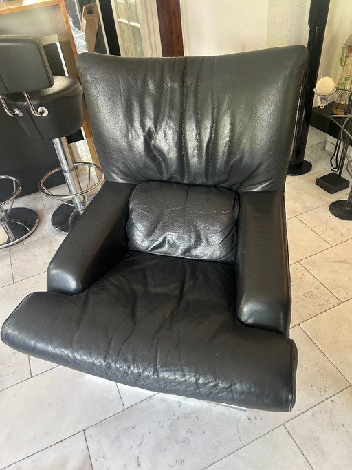 Rolf Benz 6500 Fauteuil Zwart Leer – draaistoelen, rvs