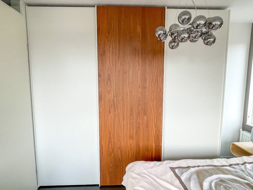 Hulsta Multi-Forma II - armario - tres puertas correderas