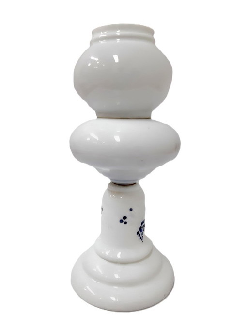 Lampada a olio francese antica in porcellana