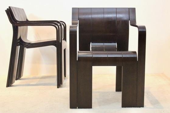 Set of four ‘Strip’ Dining Chairs with Armrests by Gijs Bakker for Castelijn (photo 3 of 14)