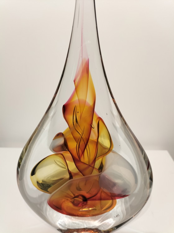 Image 1 of Goutte de cristal de la collection Ozzaro, en cristal de Bohême