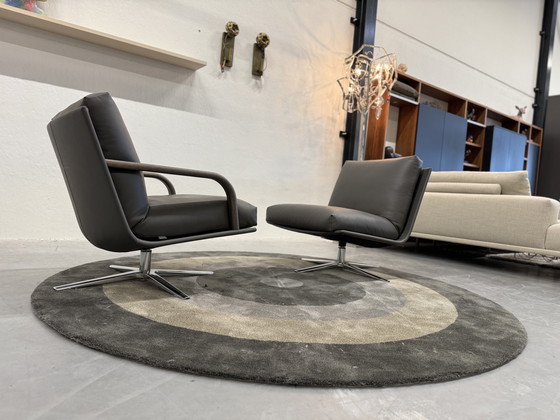 Image 1 of 2 fauteuils pivotants Leolux Kudo cuir Ceras Flint