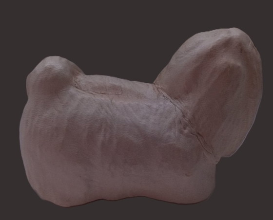 Image 1 of Shih Tzu in pelle artigianale di metà secolo – "Chateau Leather" (Canada)