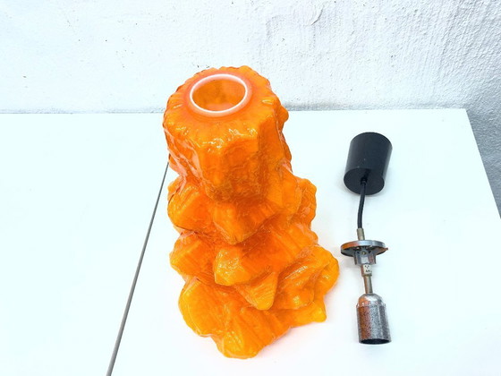 Image 1 of  Lámpara colgante de cristal de Peill&Putzler diseño años 70s 80s modelo Alaska naranja